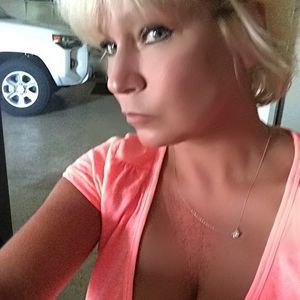 Meet your Posher, Marilyn